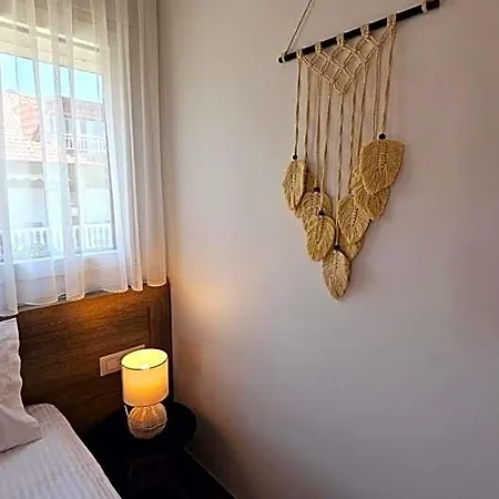 Hotell Niriides Boutique Vrasna