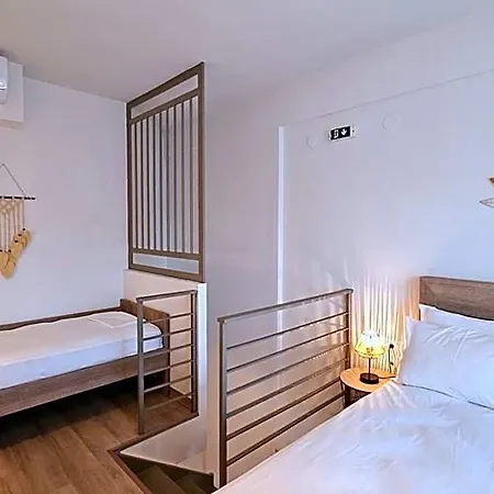 Niriides Boutique Hotel Vrasná
