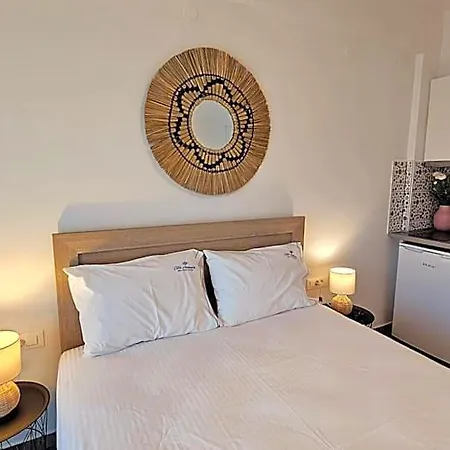 Niriides Boutique 3*